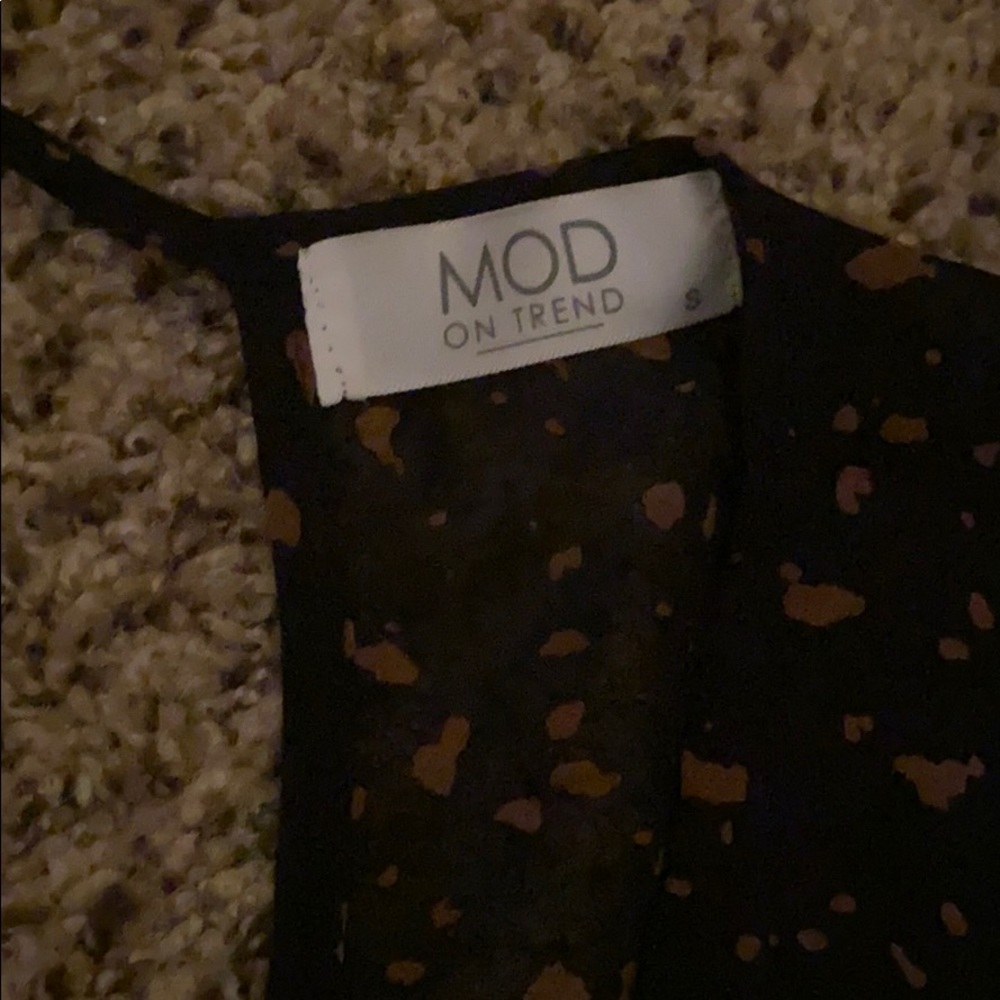Black Speckled Romper - Picture 2 of 3